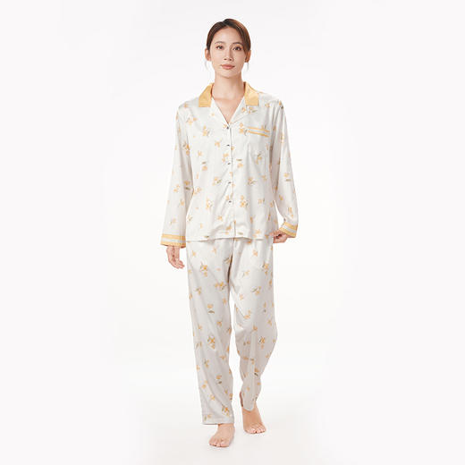 都市丽人舒适外出春夏睡衣女人字斜印花家居服薄款长袖长裤女士丝质套装LH41C7 商品图1