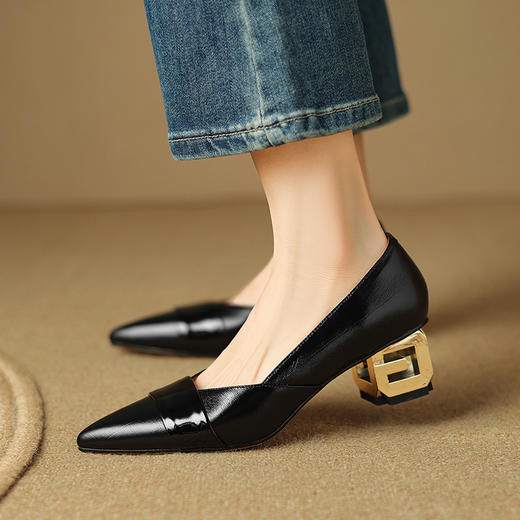 【预售5天】春夏新款，粗跟时尚真皮单鞋LD&6710 商品图0