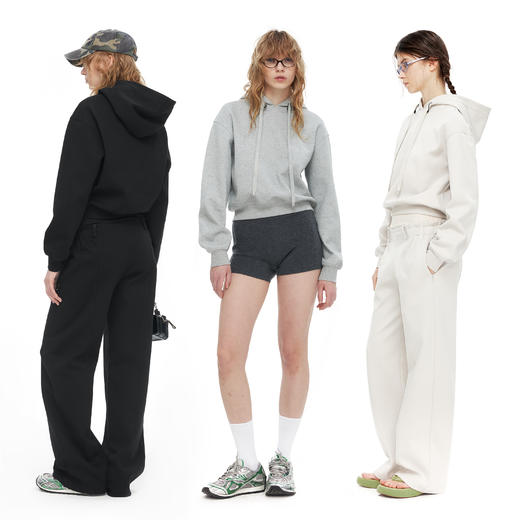 NUTH短款修身显瘦连帽套头卫衣女 商品图0