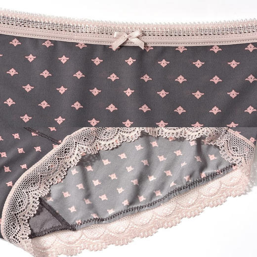 【3F】安莉芳【2条装】棉质底裆内裤套装女士舒适中腰三角裤EP1039C 商品图2