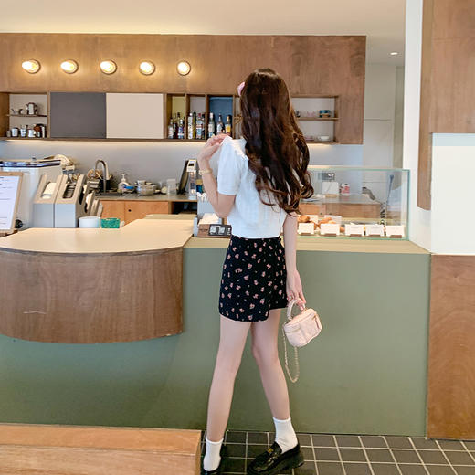 <曾小咸推荐>  针织T恤/碎花半裙 商品图4