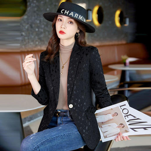 TZF-黑色印花西装外套女新款今年流行韩版修身气质小西服上衣 商品图4