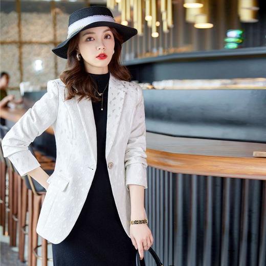 TZF-黑色印花西装外套女新款今年流行韩版修身气质小西服上衣 商品图6