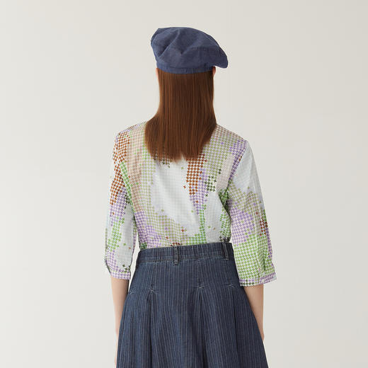 谜底合体花色衬衫女2024夏新款文艺风原创印花衬衣分袖246MC7006 商品图2