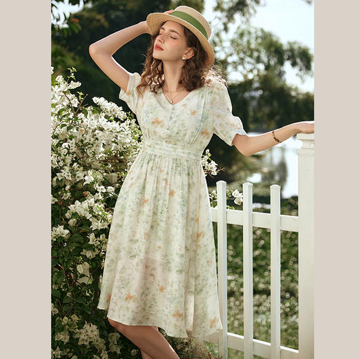 OLrain欧芮儿法式碎花连衣裙女早春2024年新款小清新显瘦收腰长裙 商品图1