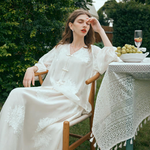 OLrain欧芮儿新中式时尚套装女早春2024年新款时尚国风刺绣两件套 商品图3