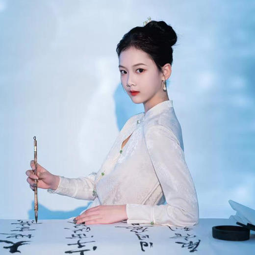 荷言GL新妆初过米白色新中式旗袍上衣花纹年轻春季新品（上衣） 商品图1