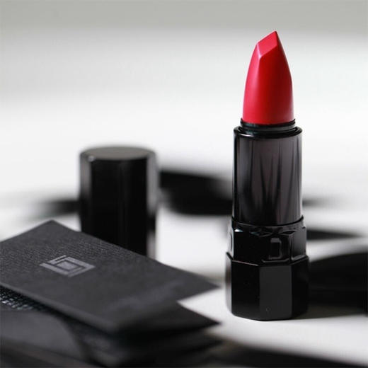 【2.21积分当钱花】SERGE LUTENSG贵妇口红正装1#/M2#（效期至24.4） 商品图5