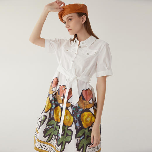 谜底复古印花连衣裙2024夏新款翻领绑带收腰中长裙短袖246ML7027 商品图1