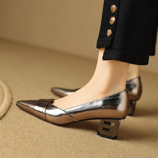 【预售5天】春夏新款，粗跟时尚真皮单鞋LD&6710 商品图6