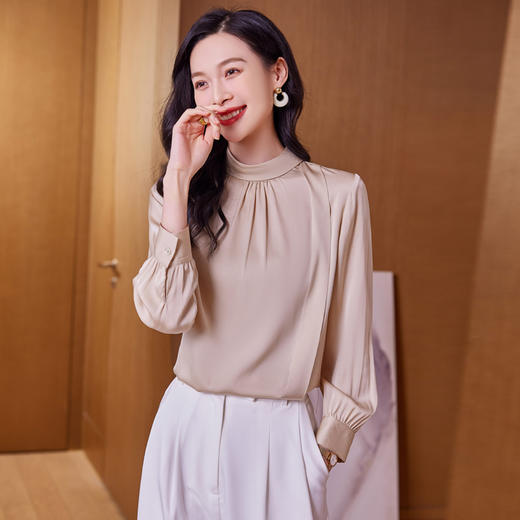 气质优雅，褶皱圆领半高领真丝衬衫HR-ASE9632 商品图8