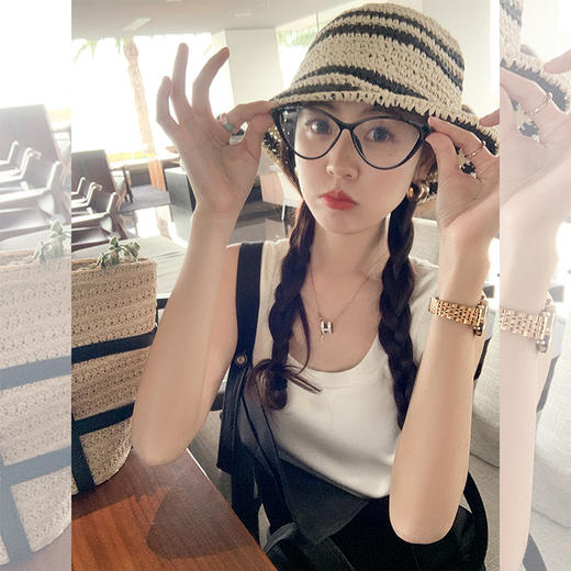 <曾小咸推荐> 现货秒杀！微信超特价！【软糖女孩】纯色背心 日常79.99 立减40 秒杀39.99！ 商品图12