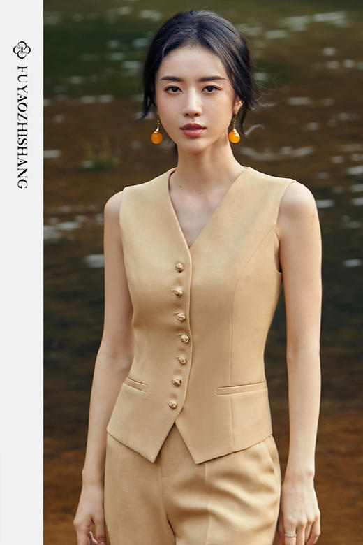 扶摇 中式女装国风马甲盘扣背心2023新款上衣高级感无袖马夹 商品图4