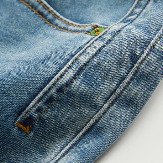 谜底牛仔裤女2024夏季新款简约时尚弹力水洗牛仔九分裤246MK7017 商品图3