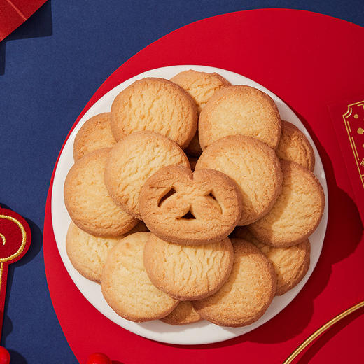 【奶香醇厚！皇冠世家曲奇礼盒套装】烘焙界奢品级，原材料，食材，香脆营养！饼干丹麦风味奶油牛奶香味零食908g铁盒送礼佳品曲奇 商品图2