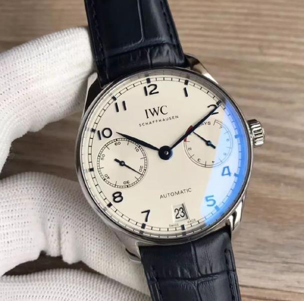 卖得最好的十款复刻表