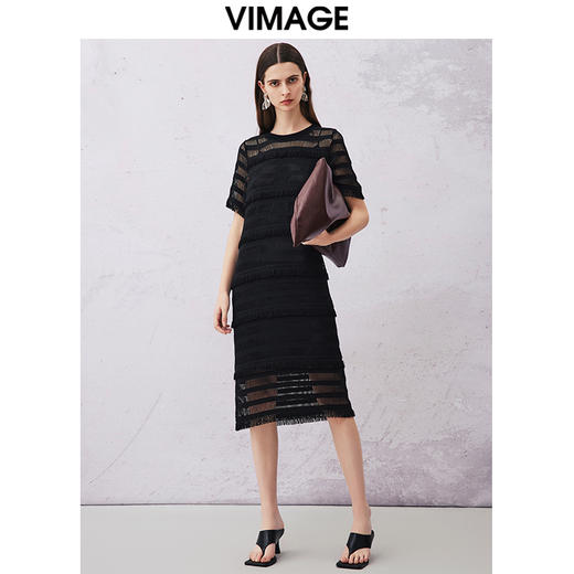 VIMAGE纬漫纪夏新款蕾丝镂空性感透视两件套中长连衣裙女V2107732 商品图1