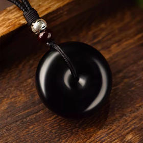 和田玉墨玉平安扣吊坠 质地细腻 油润光滑