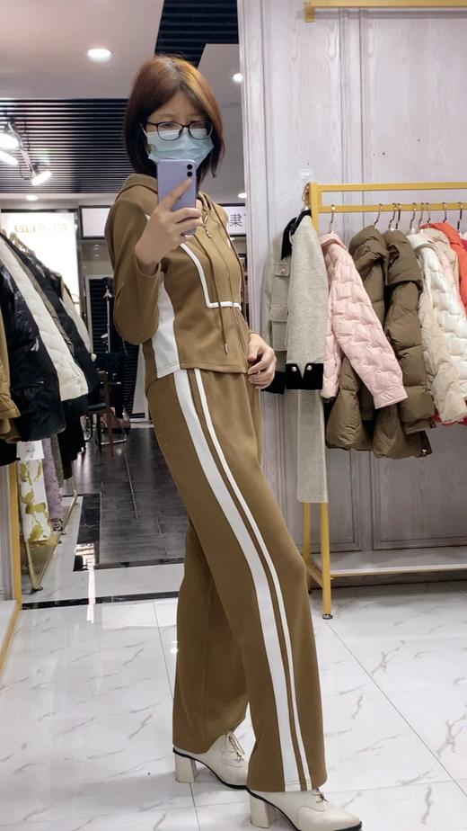 A7062        时尚休闲气质撞色拼接连帽卫衣两件套套装（特价不退换） 商品图3