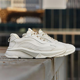 【折扣价】【星云】骆驼男鞋2025春季新款时尚休闲鞋男厚底增高透气运动鞋男 G14S187010T