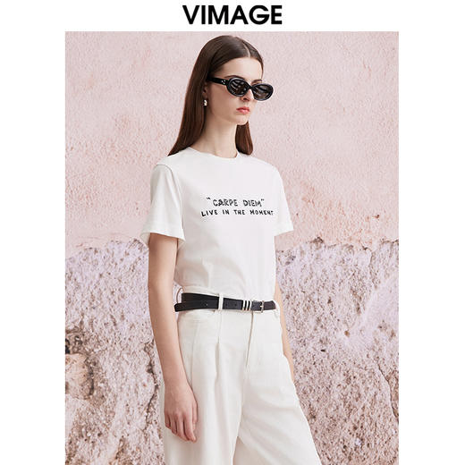 VIMAGE纬漫纪夏季新款时尚百搭打底舒适圆领印花T恤女V2102705 商品图2