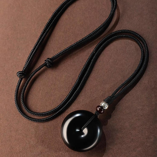 和田玉墨玉平安扣吊坠 质地细腻 油润光滑 商品图1