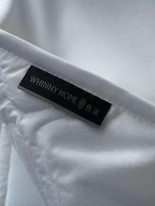 whinny/惠谊防滑保暖双人床垫 称心如意可水洗澳洲羊毛床护垫 商品图3