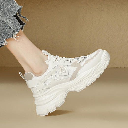 品质好货 | Safiya/索菲娅2024春季百搭网面增高休闲运动鞋 SF41112701 商品图4