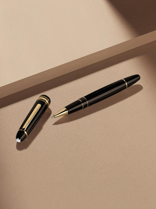 万宝龙 镀金签字笔  MB132454-F . 商品图1