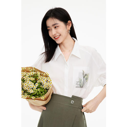 【特惠不退货】诗凡黎秋翻领刺绣衬衫3E7121991 商品图0