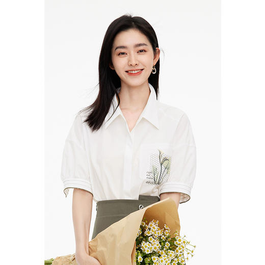 【特惠不退货】诗凡黎秋翻领刺绣衬衫3E7121991 商品图1