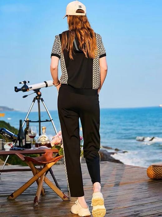 B7055        韩版气质印花休闲减龄短袖上衣+长裤两件套套装 商品图1