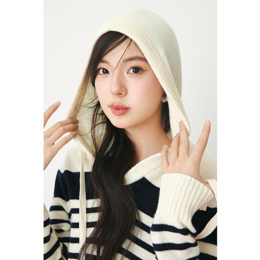 【严选】诗凡黎春经典撞色条纹H型连帽套头衫SF2330391 商品图3