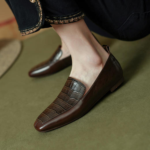 【预售5天】通勤百搭，头层牛油皮平头平底小皮鞋PS1703 商品图10