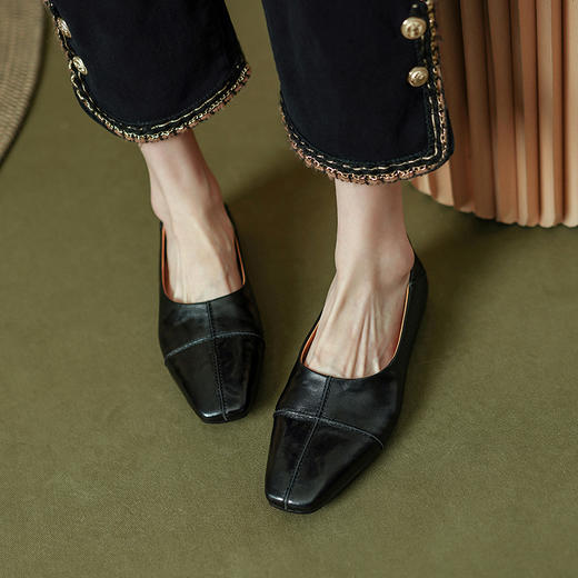 【预售5天】纯色简约，升级版胎水牛皮浅口平底单鞋PS1705 商品图9