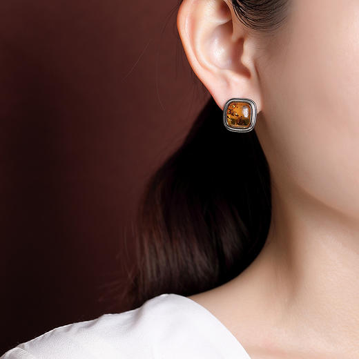 【一片芳心】S925银花珀复古几何方形耳钉【CW-ED03036】 商品图3