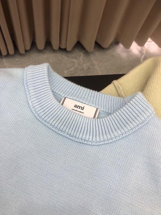 点此购买 AMI*艾米爱心男女经典款提花大爱心圆领毛衣 LL 280226 商品图13