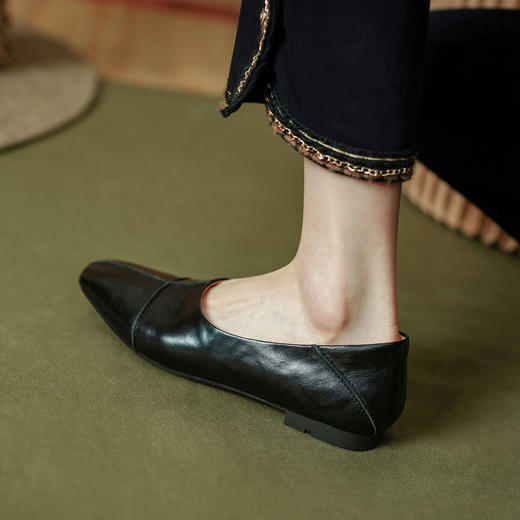 【预售5天】纯色简约，升级版胎水牛皮浅口平底单鞋PS1705 商品图7