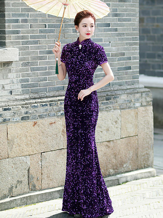 QC125紫色金丝绒亮片旗袍端庄大气走秀长款鱼尾演出服 商品图1