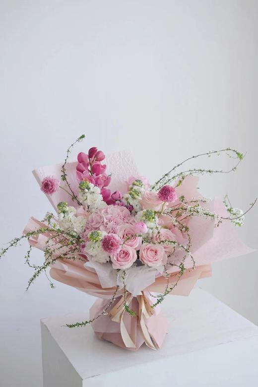 绣球混搭花束 商品图1