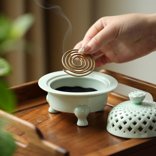 喜薰《清莲盘香炉》铜钱纹三足香炉 商品图3