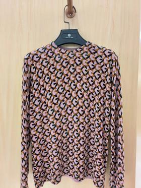 4F 住利安 长袖小衫