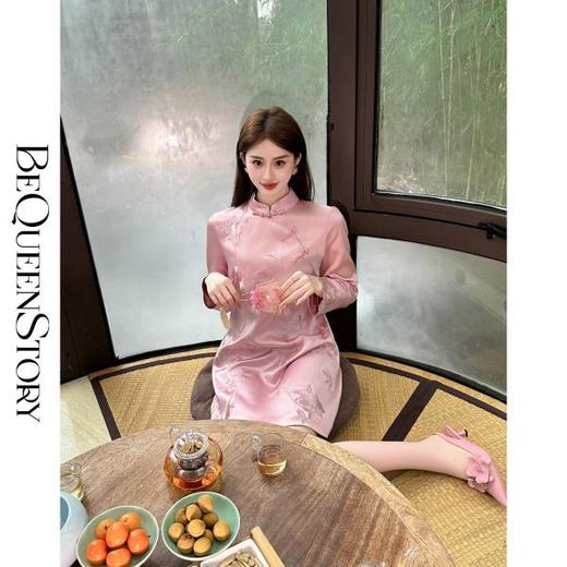 BeQueenStory【一枕清伶】重工刺绣花醋酸滑爽抗皱气质新中式连衣裙 商品图3