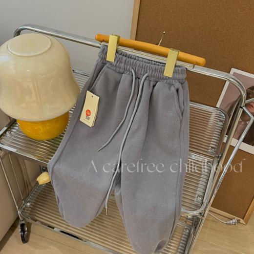 【胖胖象儿童5色螺纹磨毛卫裤】🔆1、不踩脚，防风防蚊，不拖沓 棉质面料，🌿透气吸汗，柔软舒适 ，整体品相真的很赞!!🔆 商品图3