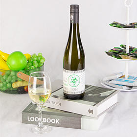 克尼豪森酒庄 雷司令半干白葡萄酒