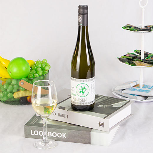 克尼豪森酒庄 雷司令半干白葡萄酒 商品图0