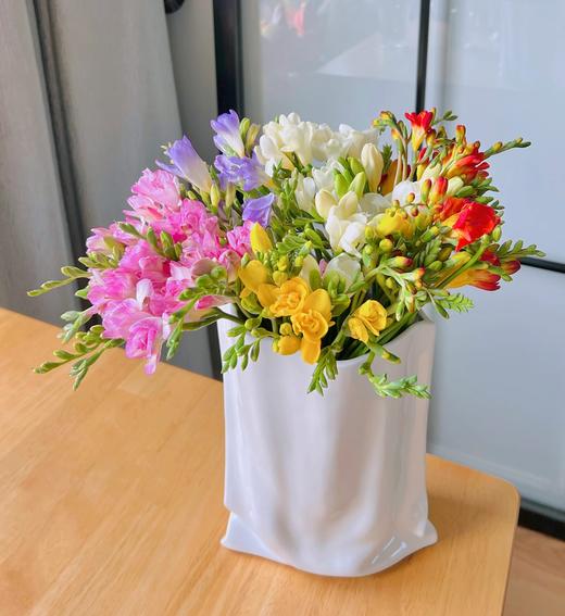 小苍兰【愿许一人以偏爱，尽此生之慷慨】简小姐精选 祖玛珑同款香气  纯洁无邪 小苍兰/香雪兰1束 下单48小时发货 商品图6