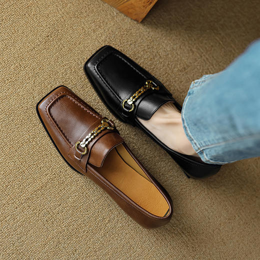 【预售5天】时尚酷帅，巨百搭两色英伦风复古单鞋KC-315 商品图8