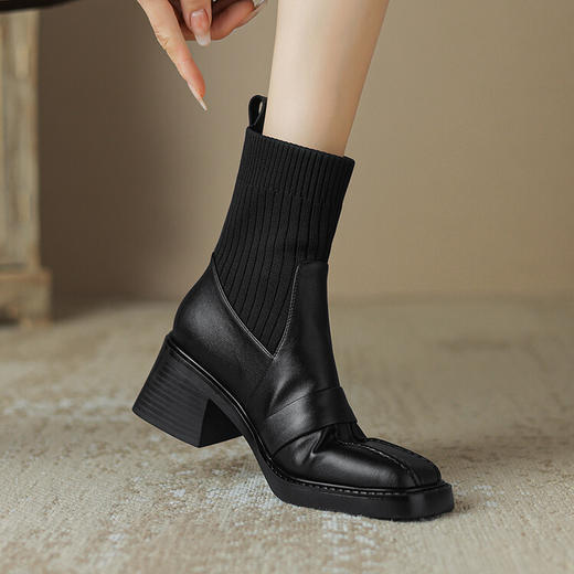 【预售5天】新款复古棕色牛皮袜靴女方头粗跟秋冬单靴针织毛线口切尔西短靴NJMK&K773 商品图2