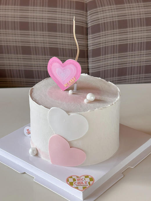 粉色爱心装饰蛋糕（图片蜡烛非默认提供需要自己选） 商品图1